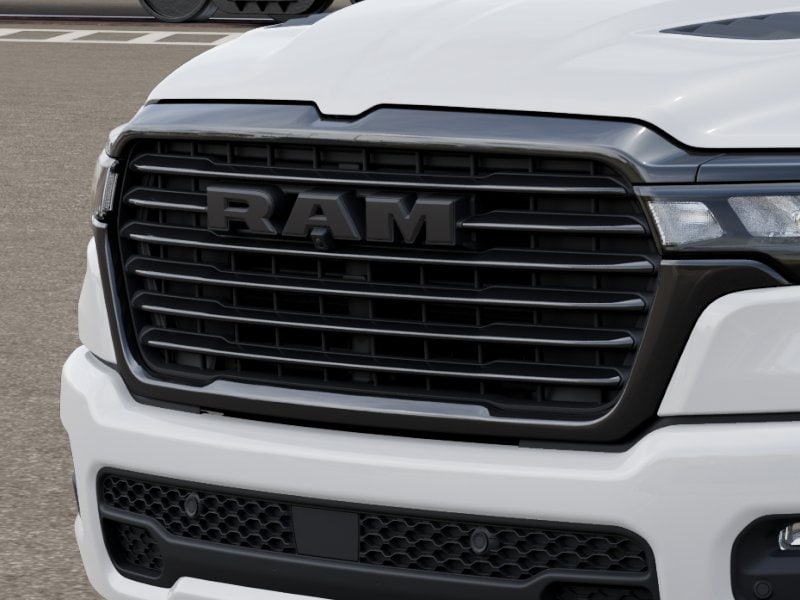 2027 Ram 1500 LARAMIE CREW CAB 4X4 5'7 BOX — photo 7 of 12