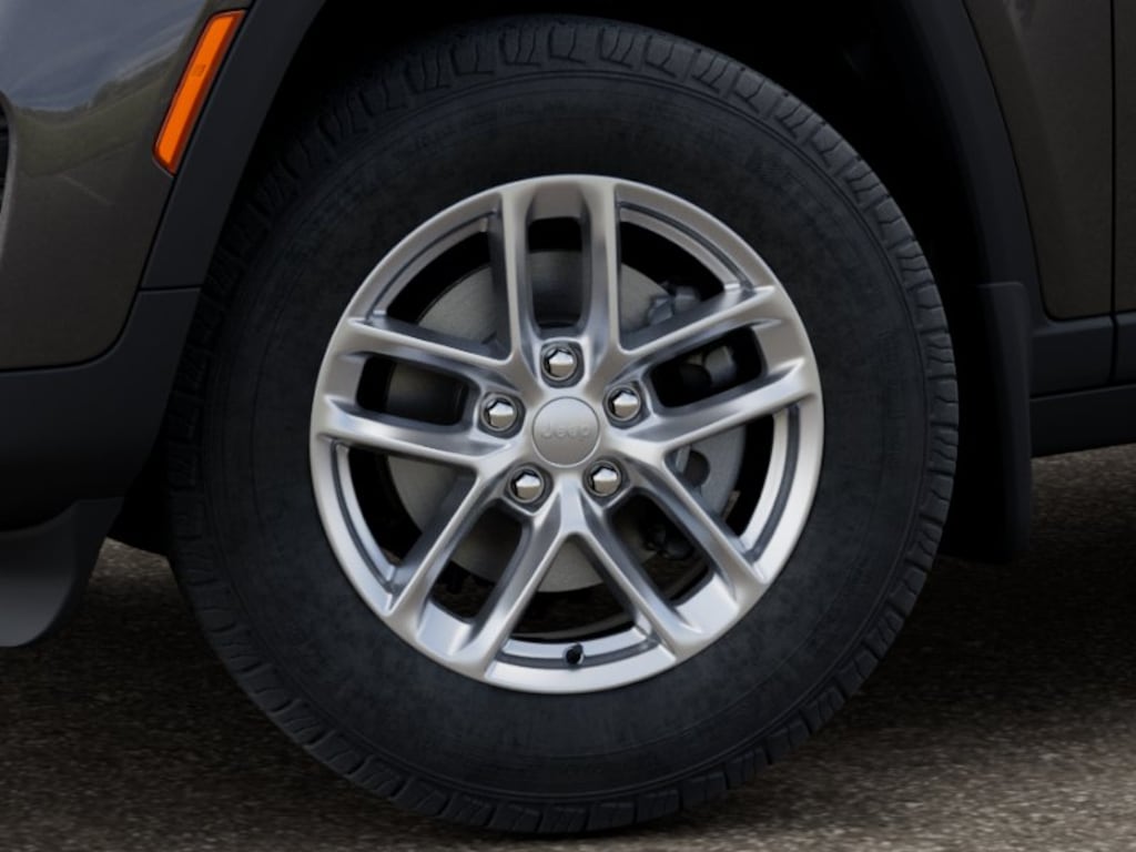New 2026 Jeep Grand Cherokee LAREDO X 4X4 Sport Utility