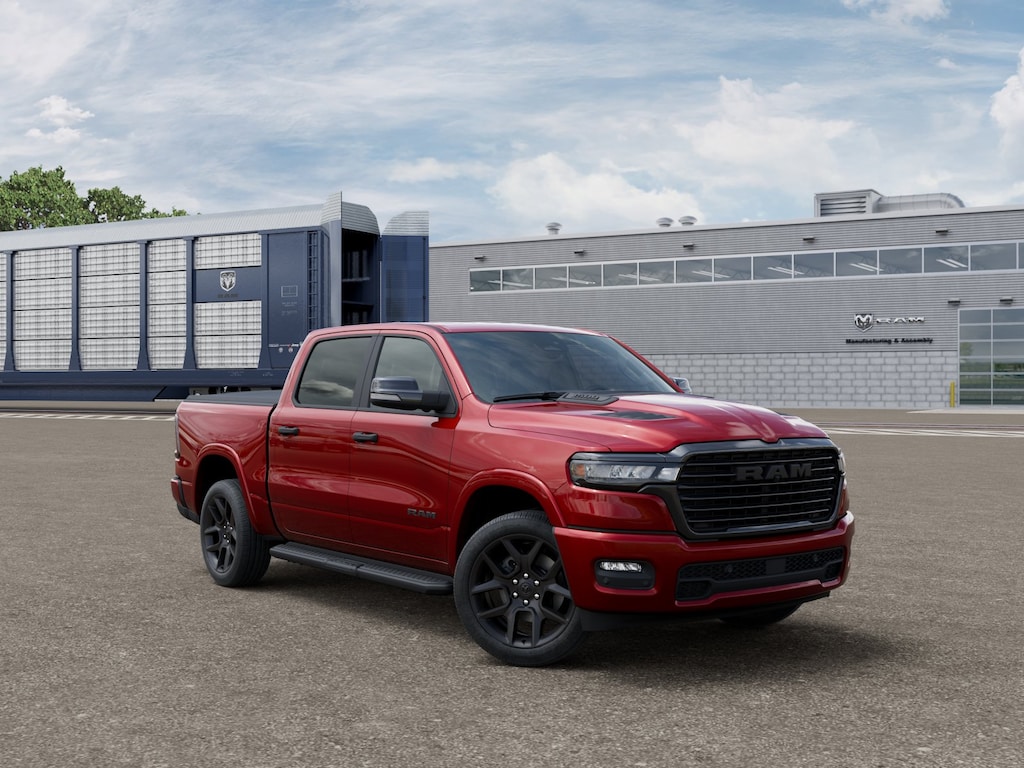 New 2026 Ram 1500 LARAMIE CREW CAB 4X4 5'7 BOX Pickup