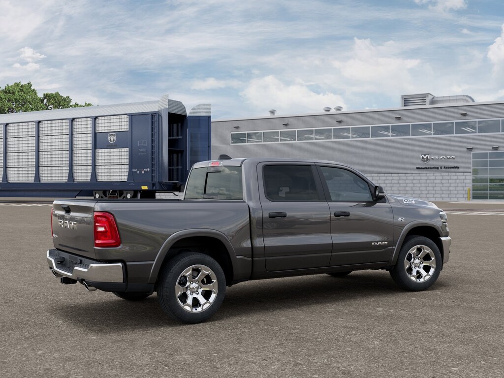New 2026 Ram 1500 LONE STAR CREW CAB 4X2 5'7 BOX Pickup