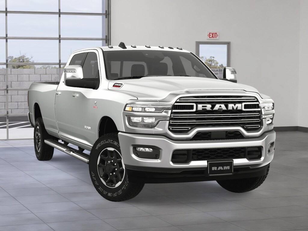 New 2025 Ram 2500 LARAMIE CREW CAB 4X4 8' BOX Pickup