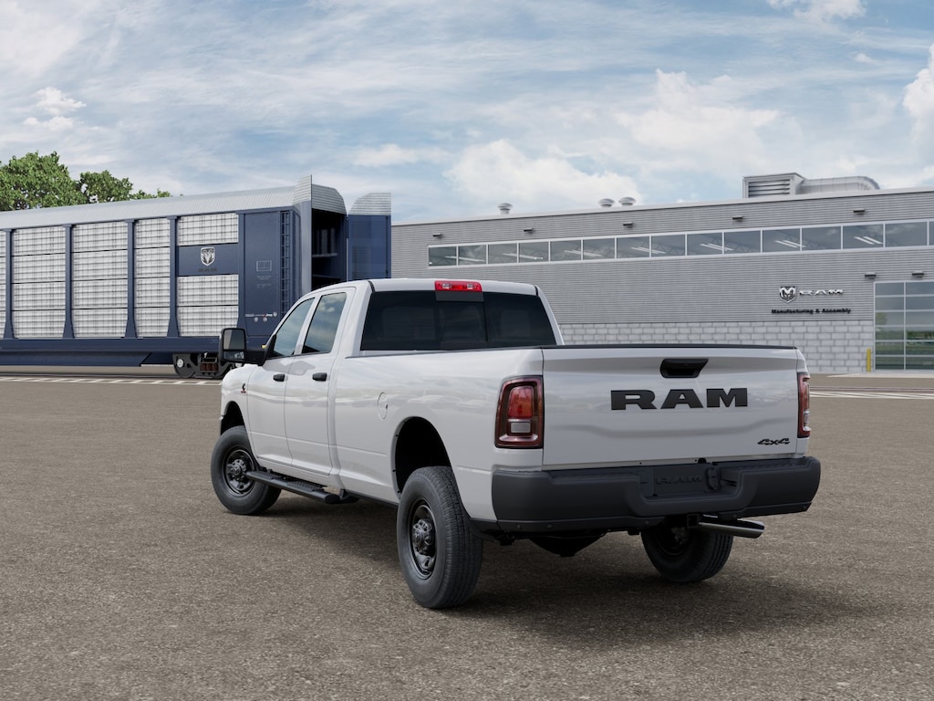 New 2026 Ram 2500 TRADESMAN CREW CAB 4X4 8' BOX Pickup