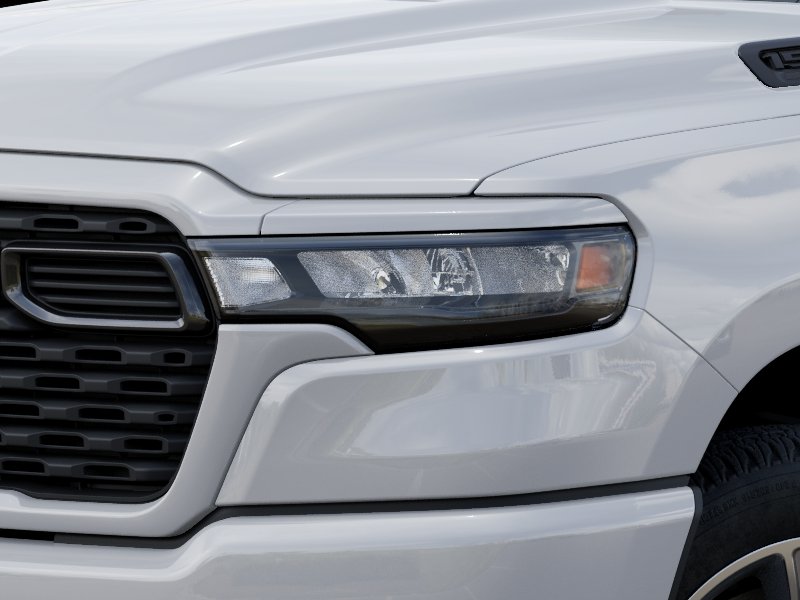2026 RAM 1500 Express - Photo 6