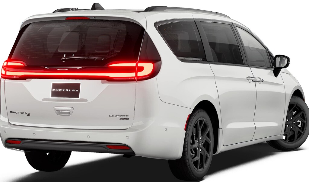 New 2027 Chrysler Pacifica LIMITED AWD Passenger Van