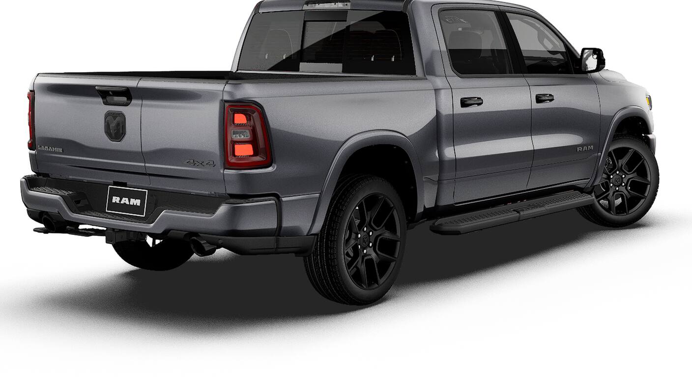 New 2027 Ram 1500 LARAMIE CREW CAB 4X4 Pickup