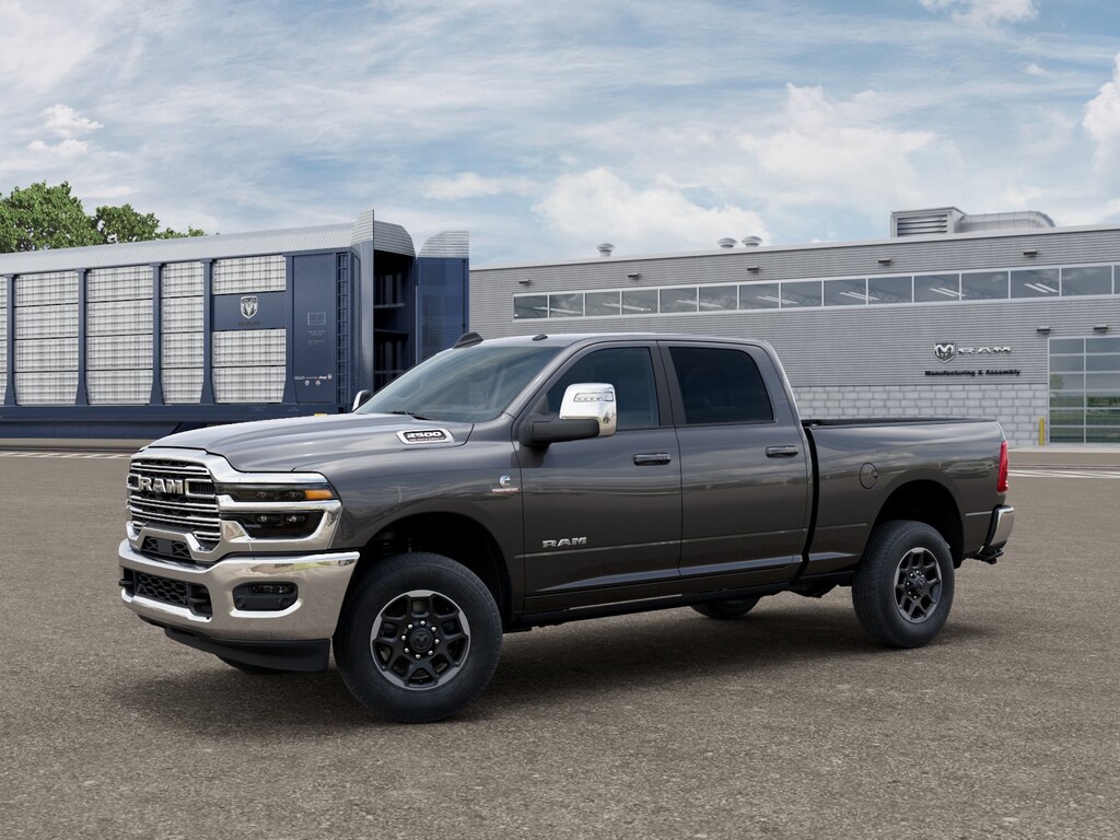 New 2026 Ram 2500 LARAMIE CREW CAB 4X4 6'4 BOX Pickup
