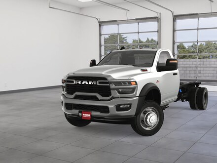 2025 Ram 5500 Chassis Cab TRADESMAN  REGULAR  4X4 84' CA Pickup