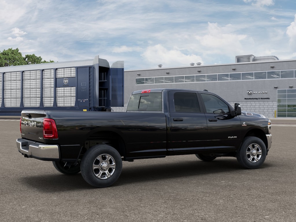 New 2026 Ram 2500 BIG HORN CREW CAB 4X4 8' BOX Pickup