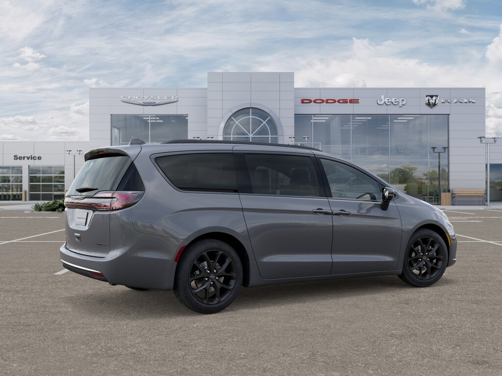 New 2025 Chrysler Pacifica LIMITED Passenger Van