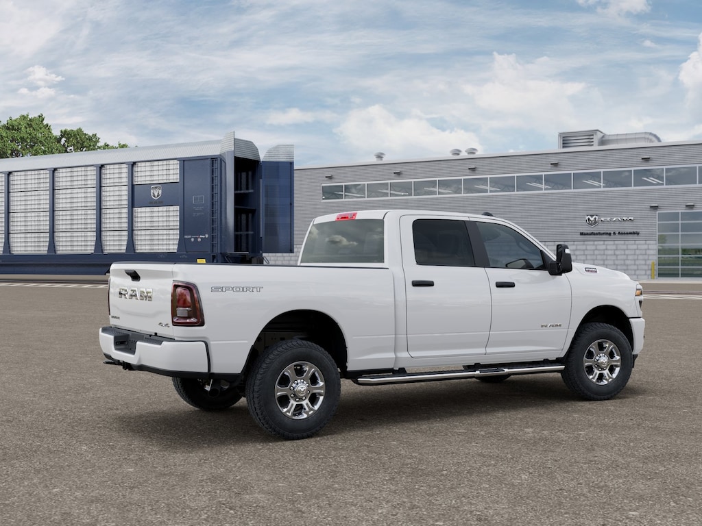 New 2026 Ram 2500 BIG HORN CREW CAB 4X4 6'4 BOX Pickup