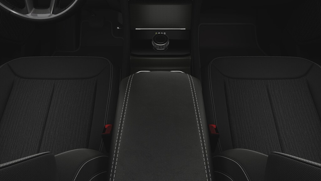 New 2025 Jeep Grand Cherokee LAREDO X 4X2 Sport Utility