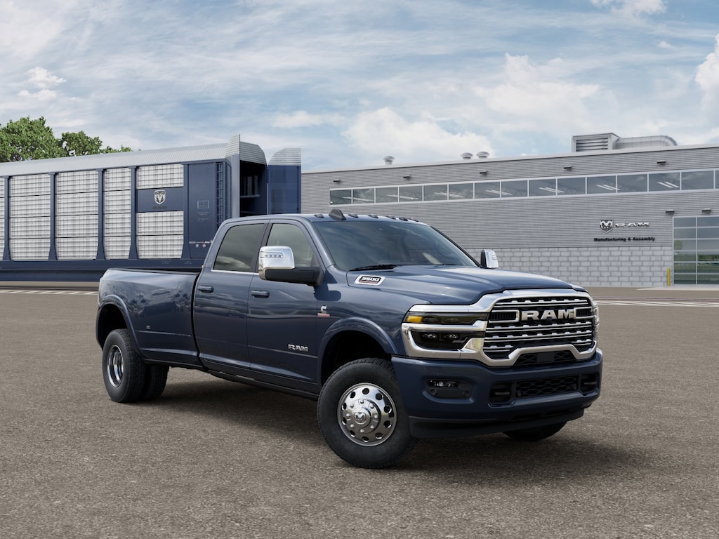 New 2026 Ram 3500 LIMITED LONGHORN CREW CAB 4X4 8' BOX Pickup