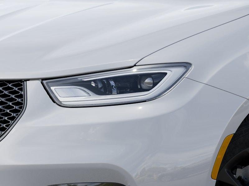 2025 Chrysler Pacifica Select - Photo 40