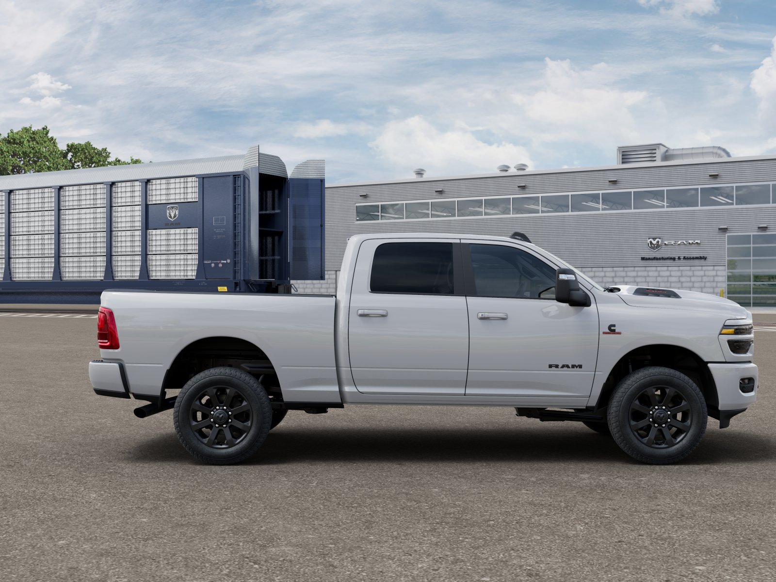 2026 RAM 3500 Laramie - Photo 42