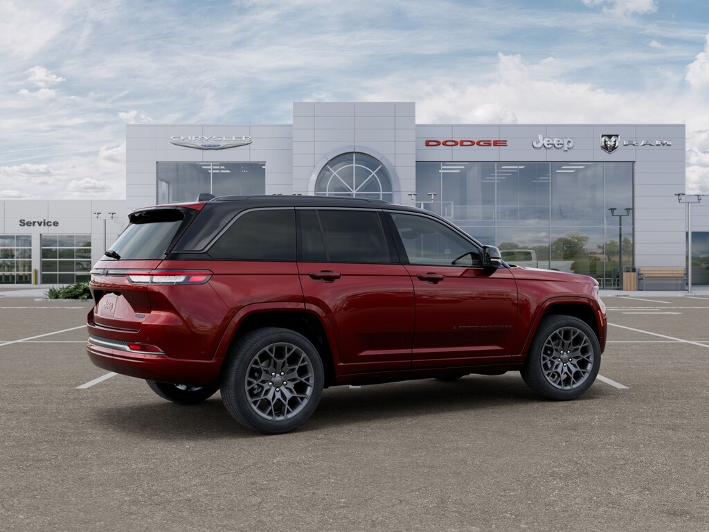 New 2026 Jeep Grand Cherokee Summit Sport Utility