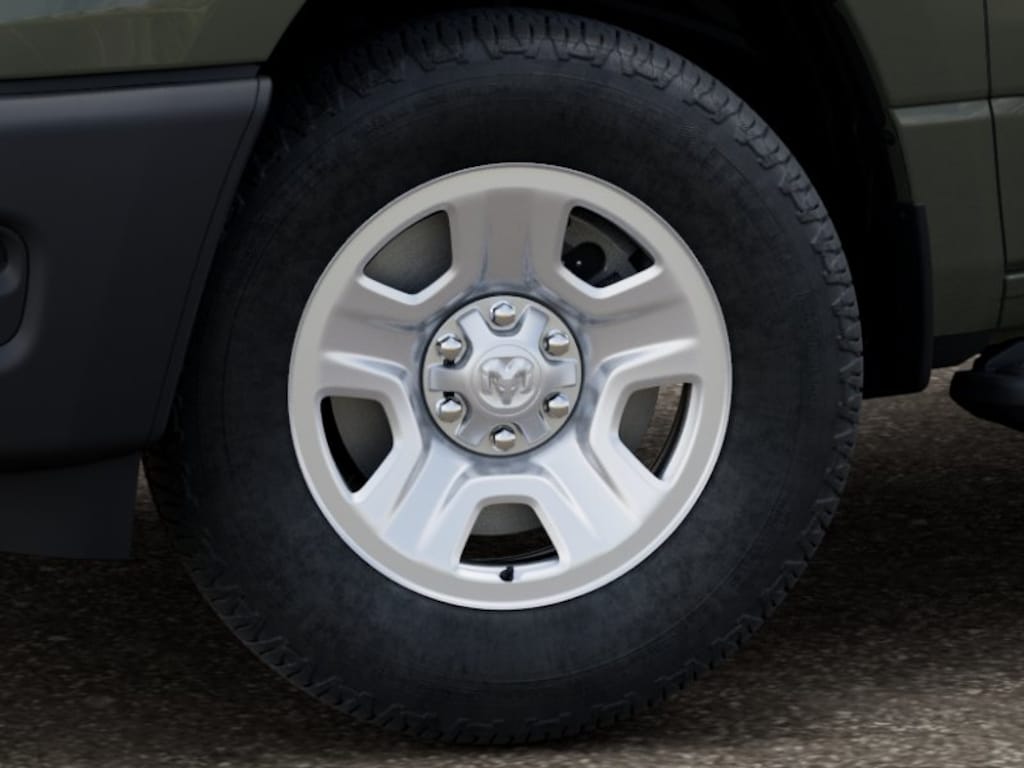 New 2026 Ram 1500 TRADESMAN CREW CAB 4X2 5'7 BOX Pickup