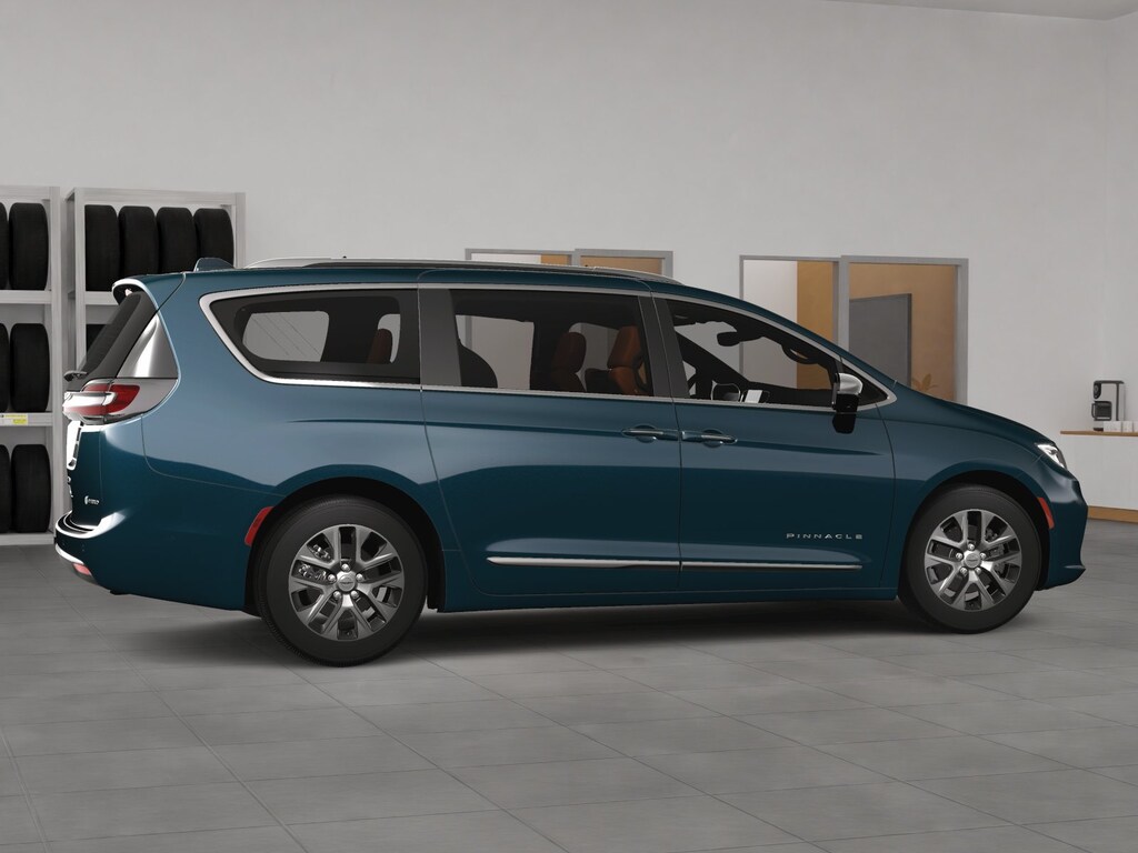 New 2023 Chrysler Pacifica Hybrid PACIFICA PLUG-IN HYBRID PINNACLE Passenger Van