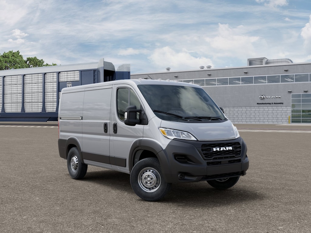 New 2026 Ram ProMaster PROMASTER 1500 TRADESMAN CARGO VAN LOW ROOF 118' W Cargo Van