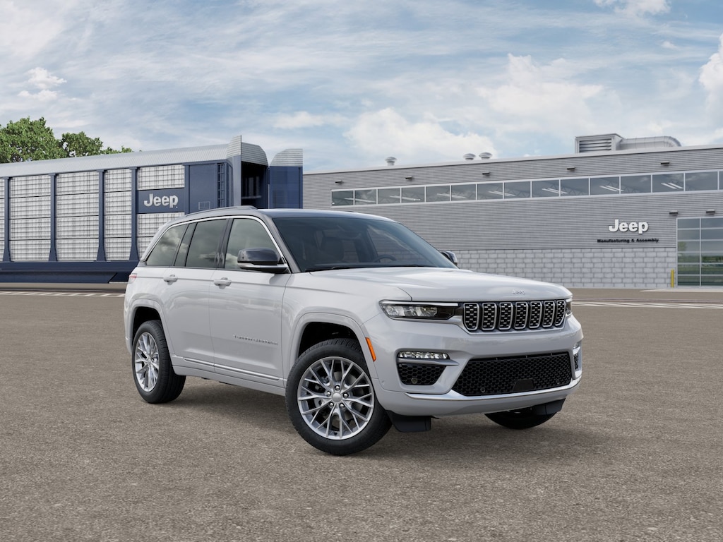 New 2025 Jeep Grand Cherokee SUMMIT 4X4 Sport Utility