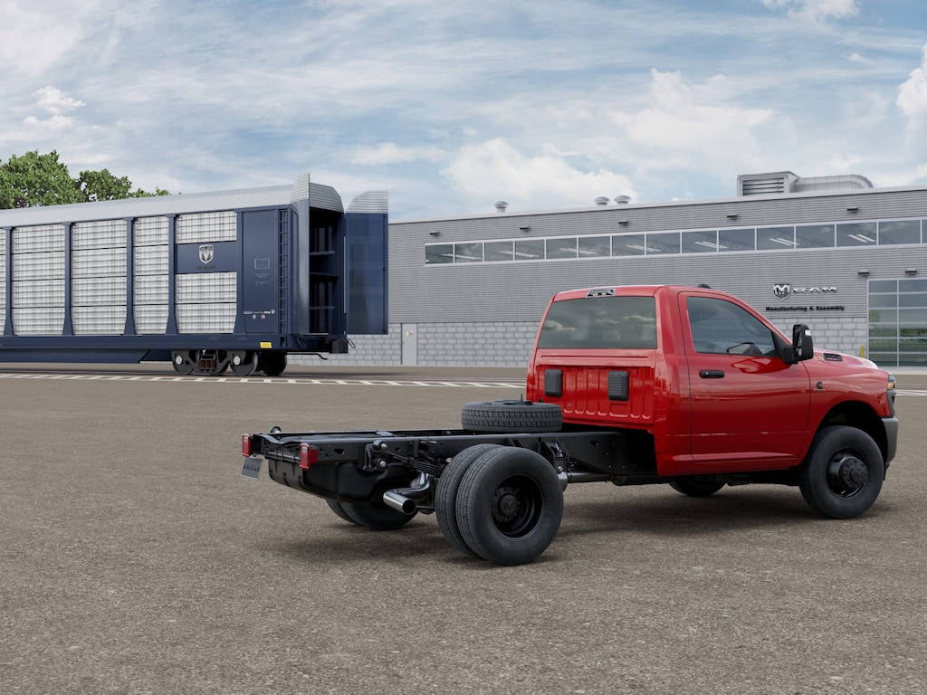 New 2026 Ram 3500 Chassis Cab Tradesman/Big Horn Pickup