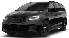2026 Chrysler Pacifica Select Passenger Van