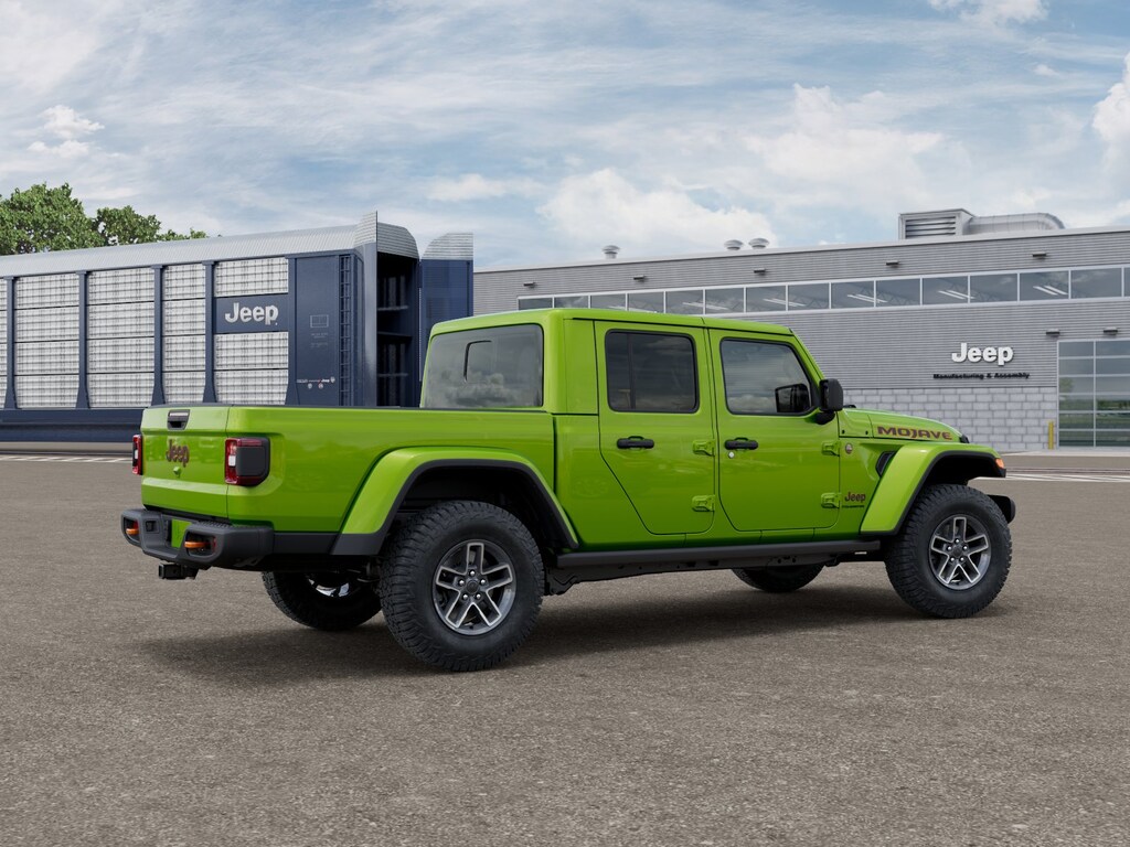 New 2026 Jeep Gladiator MOJAVE 4X4 Pickup