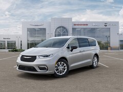 2026 Chrysler Pacifica SELECT AWD Passenger Van