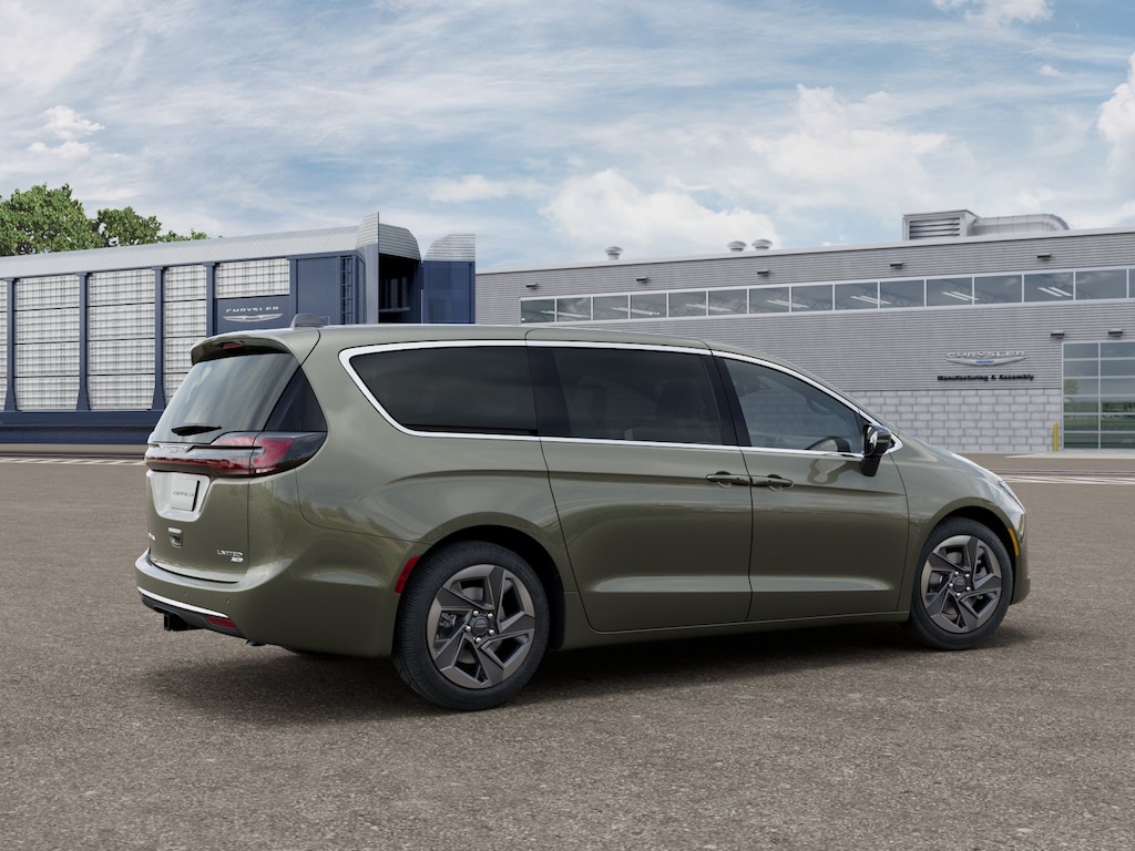 New 2027 Chrysler Pacifica LIMITED AWD Passenger Van