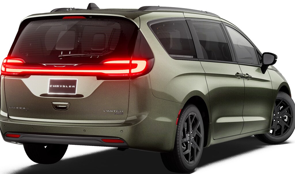 New 2027 Chrysler Pacifica LIMITED AWD Passenger Van