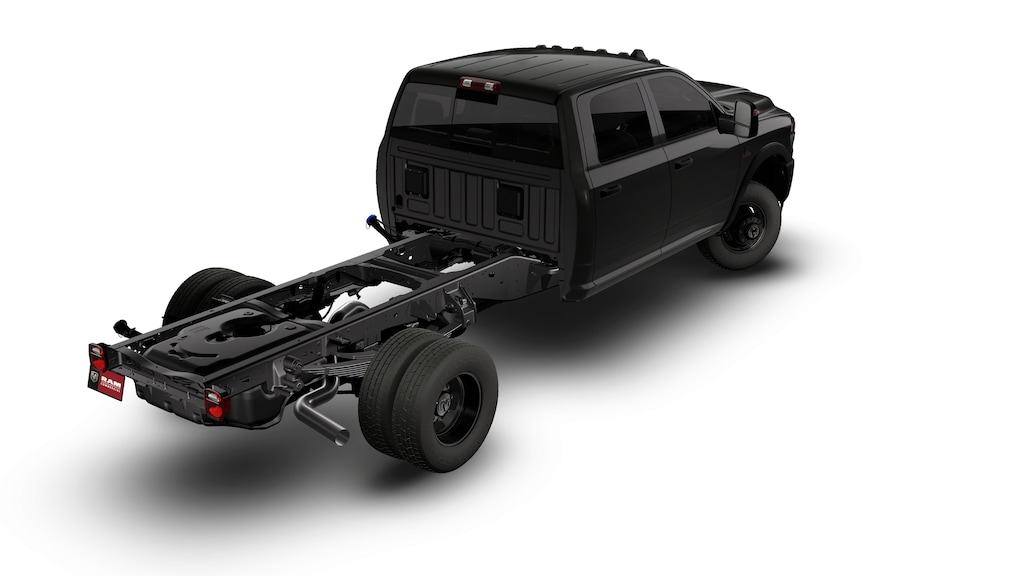 New 2026 Ram 3500 Chassis Cab TRADESMAN CREW 4X4 60' CA Pickup