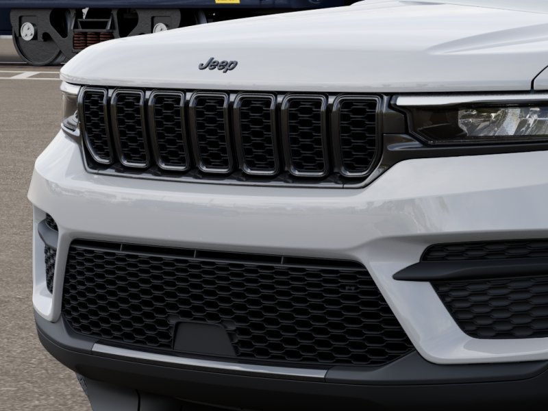 2025 Jeep Grand Cherokee Altitude - Photo 27