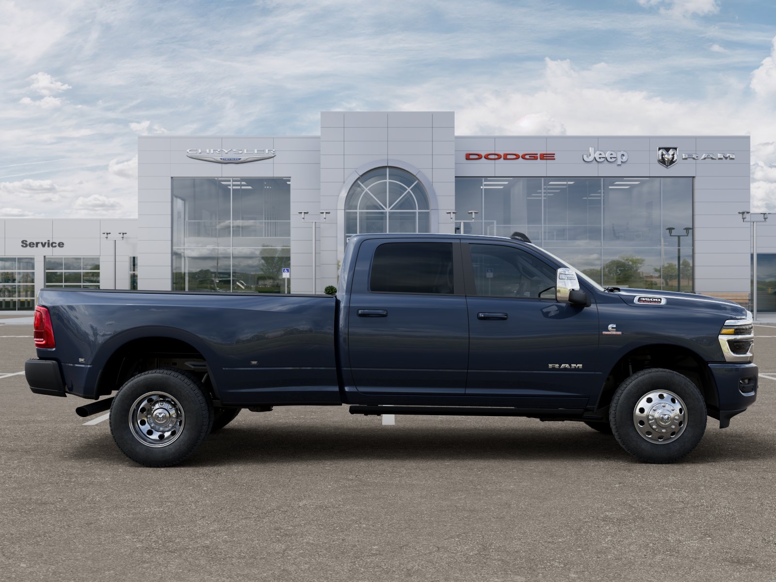 2026 RAM 3500 Laramie - Photo 37