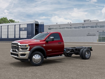 2026 Ram 5500 Chassis Cab BIG HORN  REGULAR  4X4 84' CA Pickup