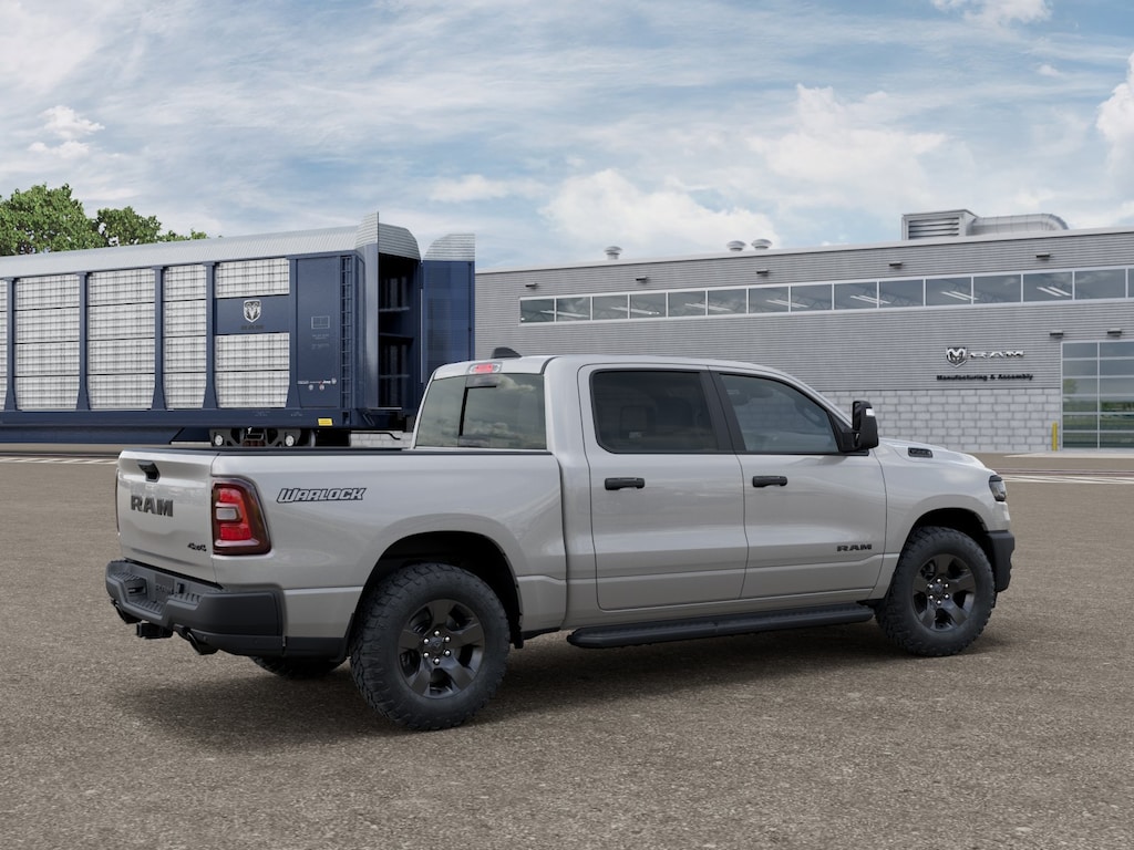New 2026 Ram 1500 WARLOCK CREW CAB 4X4 5'7 BOX Pickup