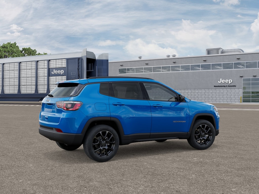 New 2026 Jeep Compass Latitude Sport Utility