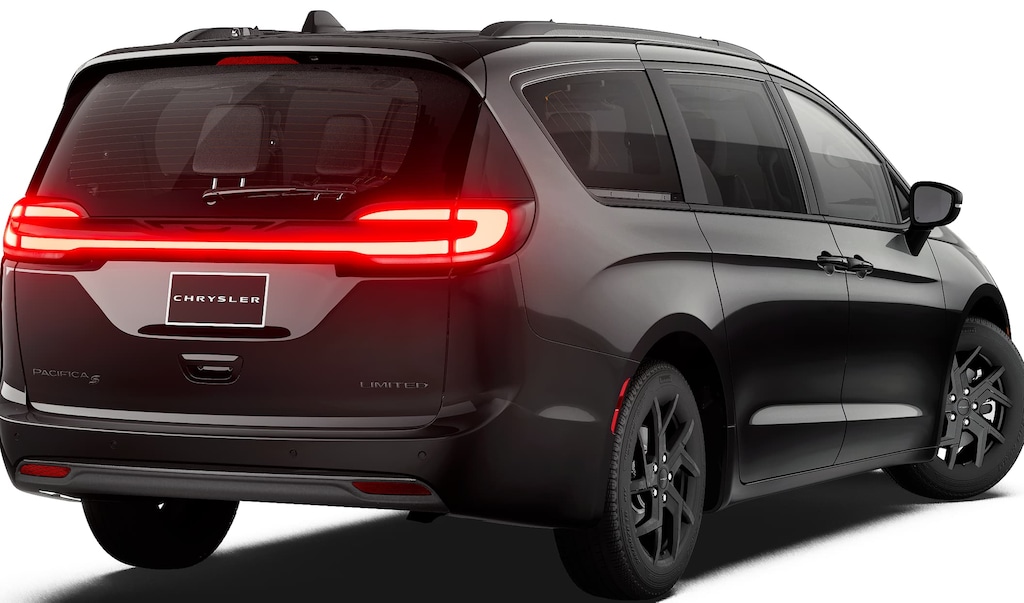 New 2027 Chrysler Pacifica LIMITED Passenger Van