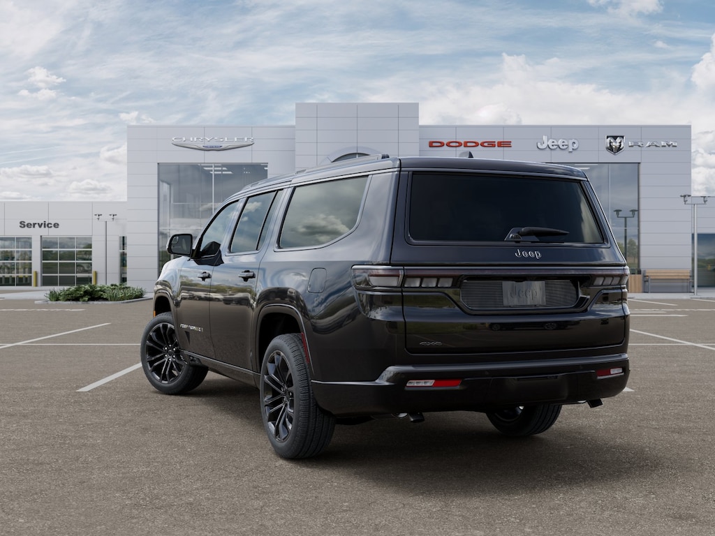 New 2026 Jeep Grand Wagoneer L Summit Reserve 4x4 SUV
