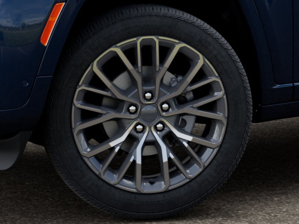 New 2026 Jeep Grand Cherokee L Summit SUV