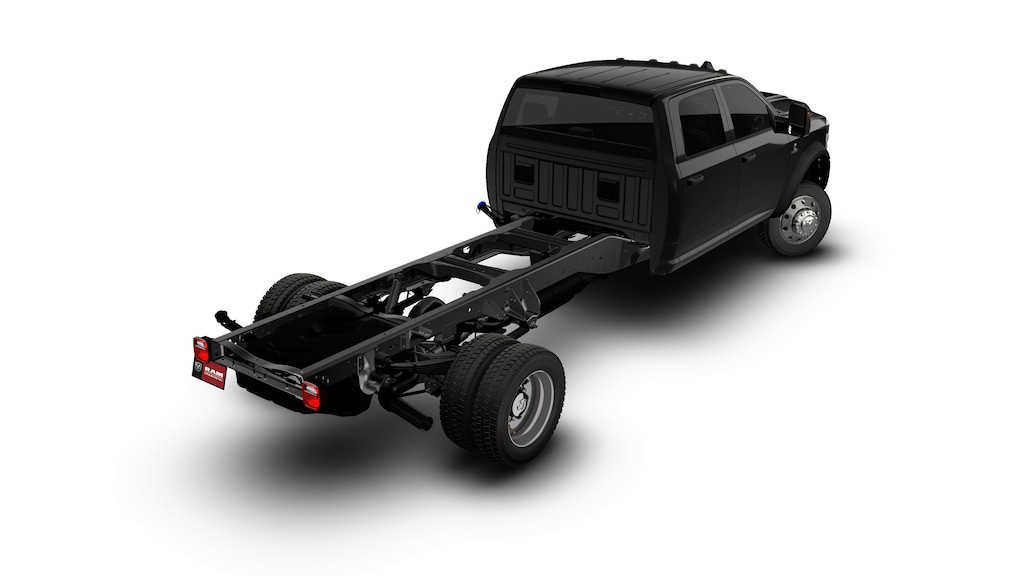 New 2026 Ram 5500 Chassis Cab TRADESMAN CREW 4X4 84' CA Pickup