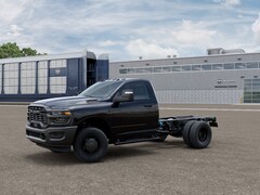 2026 Ram 3500 Chassis Cab TRADESMAN  REGULAR  4X4 60' CA Pickup