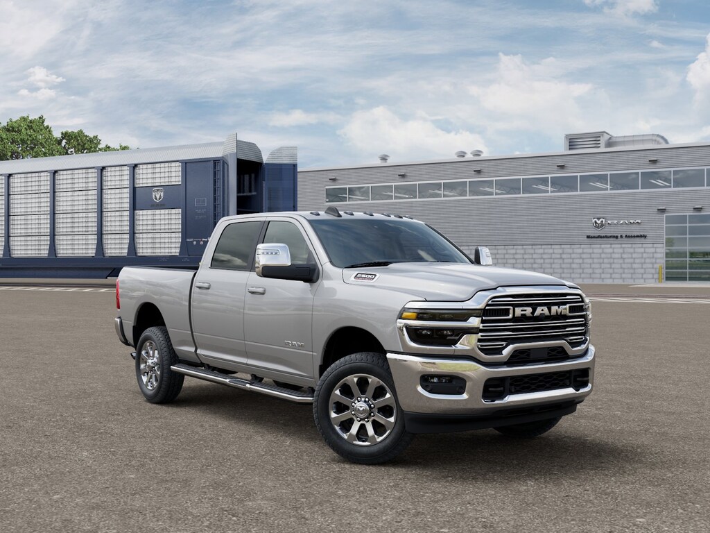 New 2026 Ram 2500 LARAMIE CREW CAB 4X4 6'4 BOX Pickup