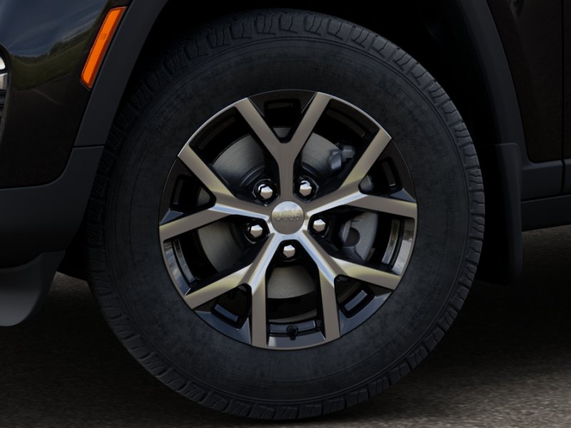 2025 Jeep Grand Cherokee Limited photo 2