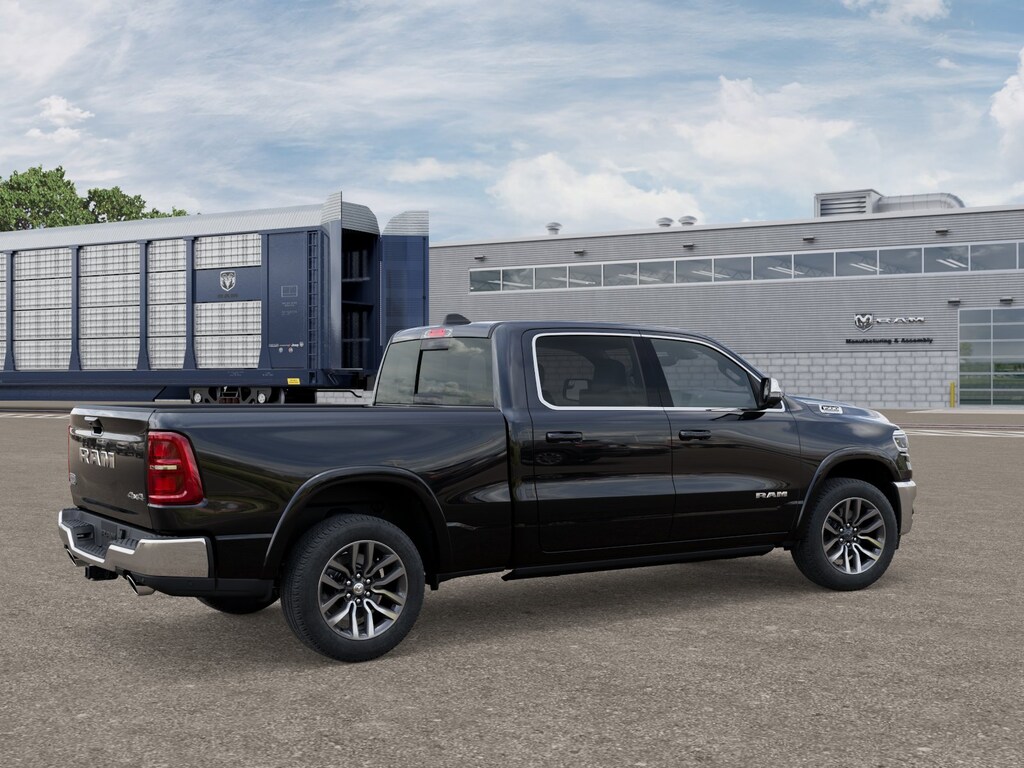 New 2026 Ram 1500 LIMITED LONGHORN CREW CAB 4X4 6'4 BOX Pickup