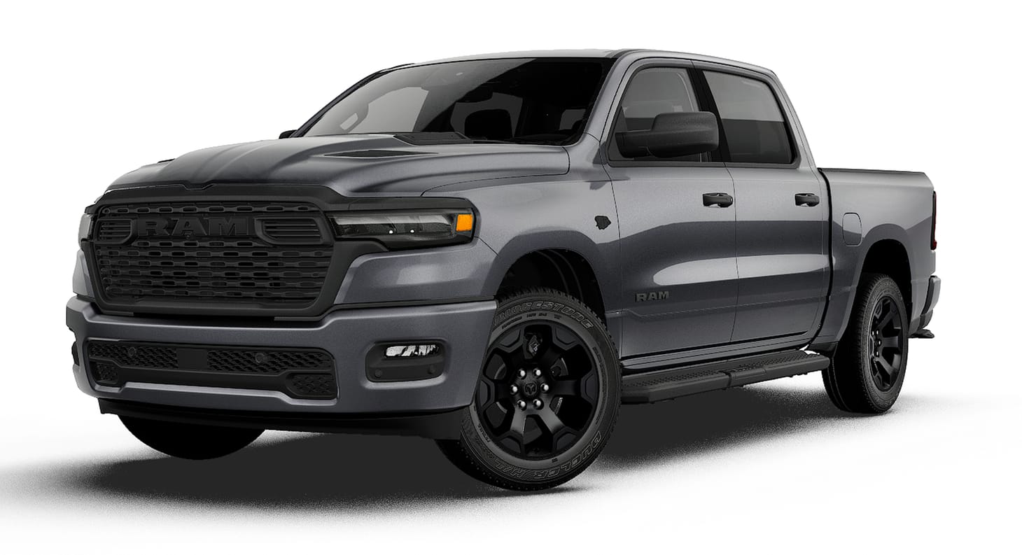 2027 Ram 1500 EXPRESS CREW CAB 4X4 5'7 BOX Pickup