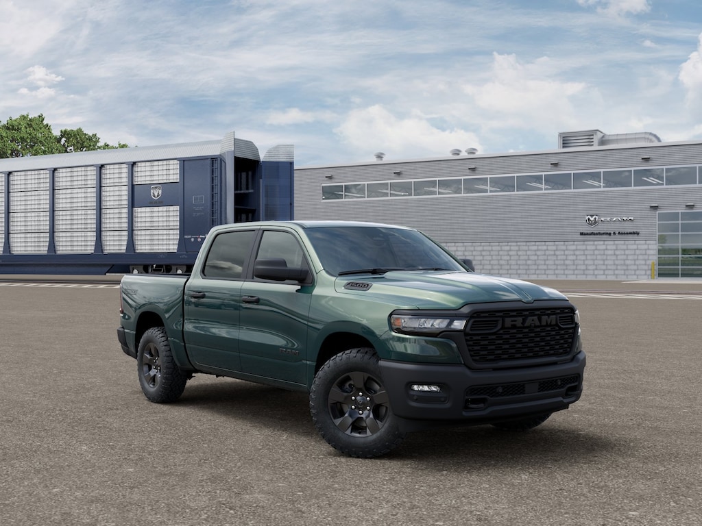 New 2027 Ram 1500 WARLOCK CREW CAB 4X4 5'7 BOX Pickup
