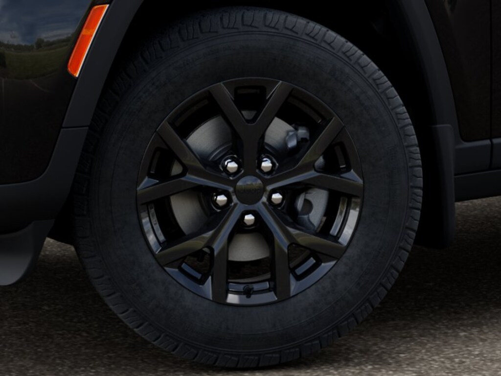 New 2026 Jeep Grand Cherokee LAREDO ALTITUDE 4X4 Sport Utility