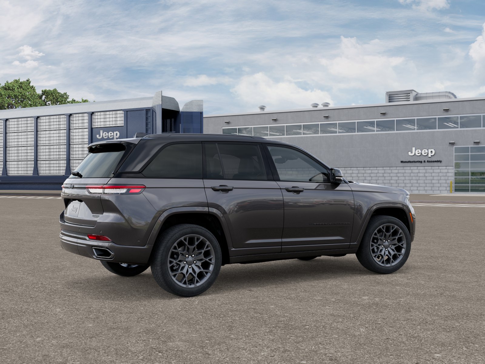 2025 Jeep Grand Cherokee Summit photo 3