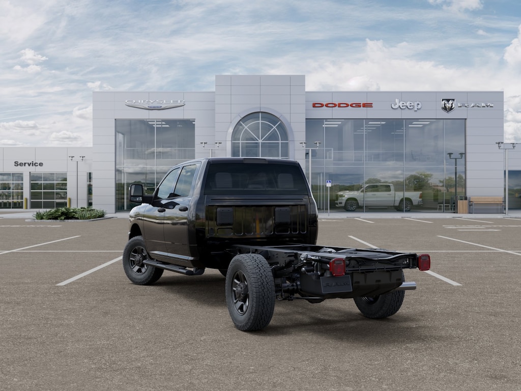 New 2026 Ram 3500 Chassis Cab Tradesman/Big Horn Pickup