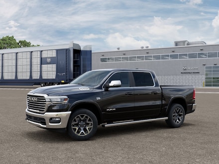 2026 Ram 1500 LARAMIE CREW CAB 4X4 5'7 BOX Pickup