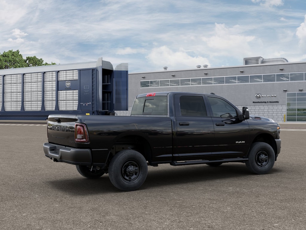 New 2026 Ram 2500 WARLOCK CREW CAB 4X4 6'4 BOX Pickup